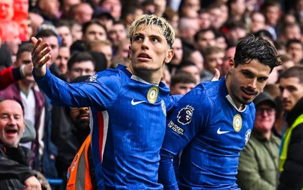 อเลฆันโดร การ์นาโช ปีกชาวอาร์เจนไตน์ของเชลซี เริ่มกลับมาสร้างผลงานโดดเด่นอีกครั้ง หลังช่วงต้นฤดูกาลยังไม่เปรี้ยงเหมือนที่แฟนบอลแมนเชสเตอร์ ยูไนเต็ดเคยหลงใหลในอดีต